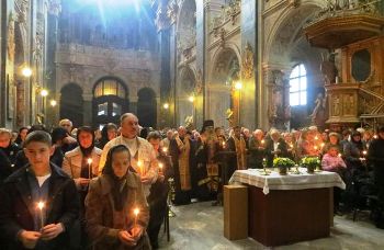 У Львові відбулась спільна молитва батьків, дружин та дітей військовослужбоців, що загинули в АТО